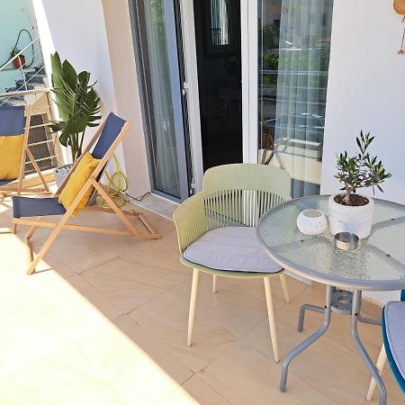Chania Sweet Apts Chrissi Akti Chania Exterior foto