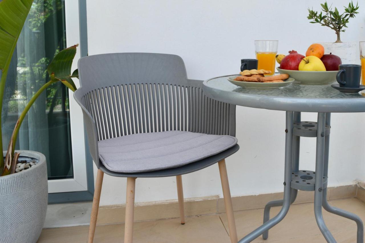 Chania Sweet Apts Chrissi Akti Chania Exterior foto